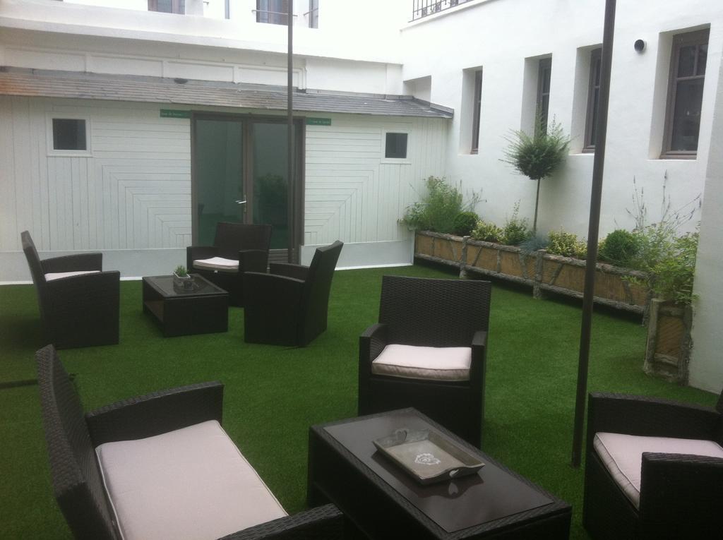 Vichy Residencia Aparthotel Exterior foto