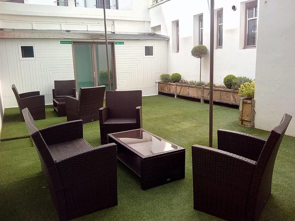 Vichy Residencia Aparthotel Exterior foto